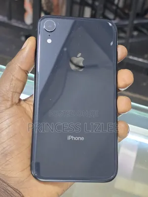 Apple iPhone XR 64 GB Black
