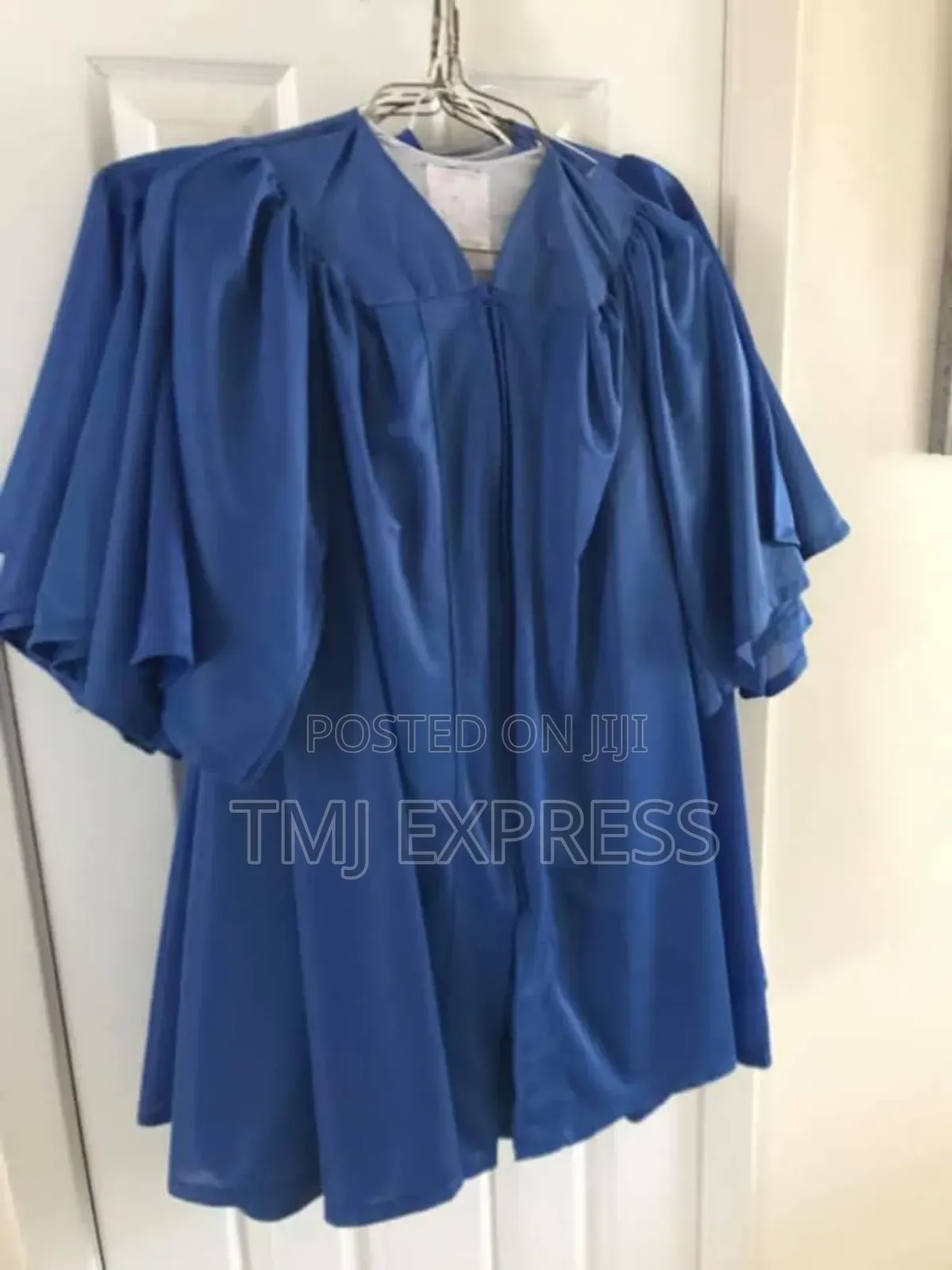 Custom High School Graduation Gowns