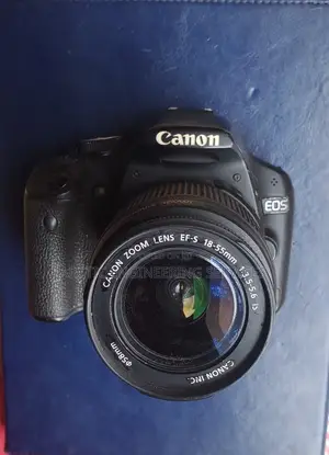 Canon DSLR 500d Camera