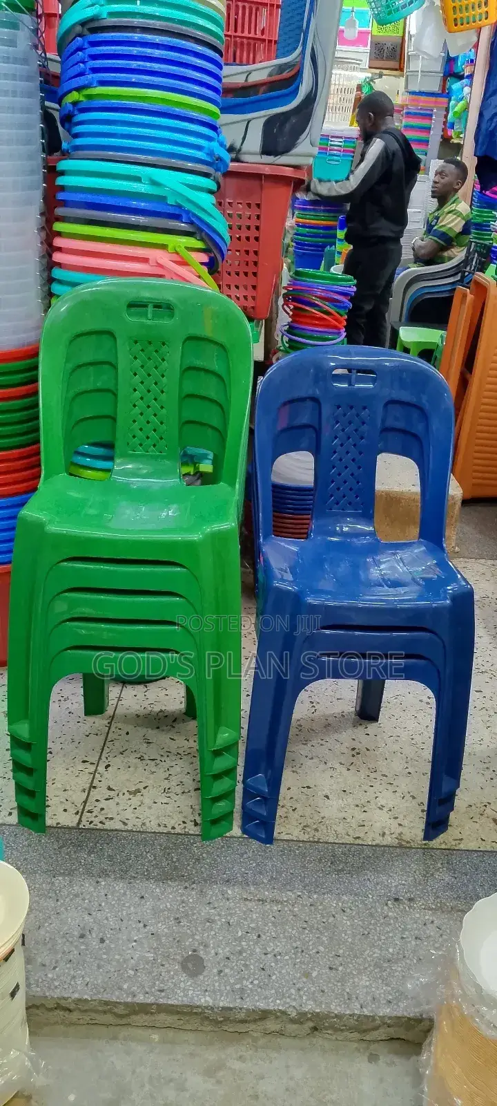 Everyday Armless Plastic Chairs
