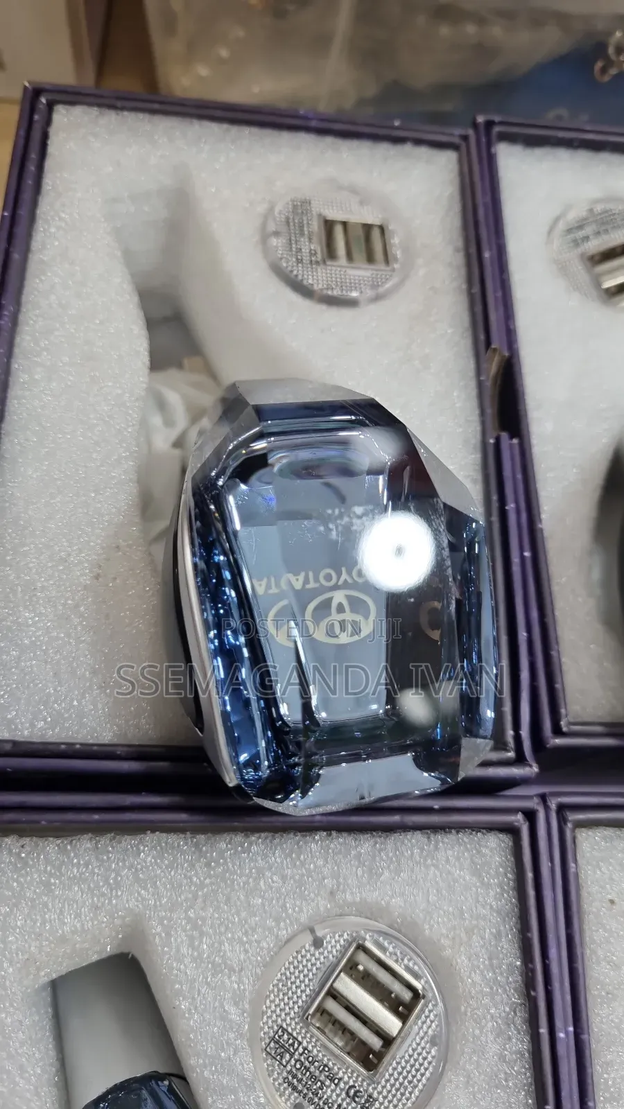 Gear Knob for Toyota Cars(Luxury)