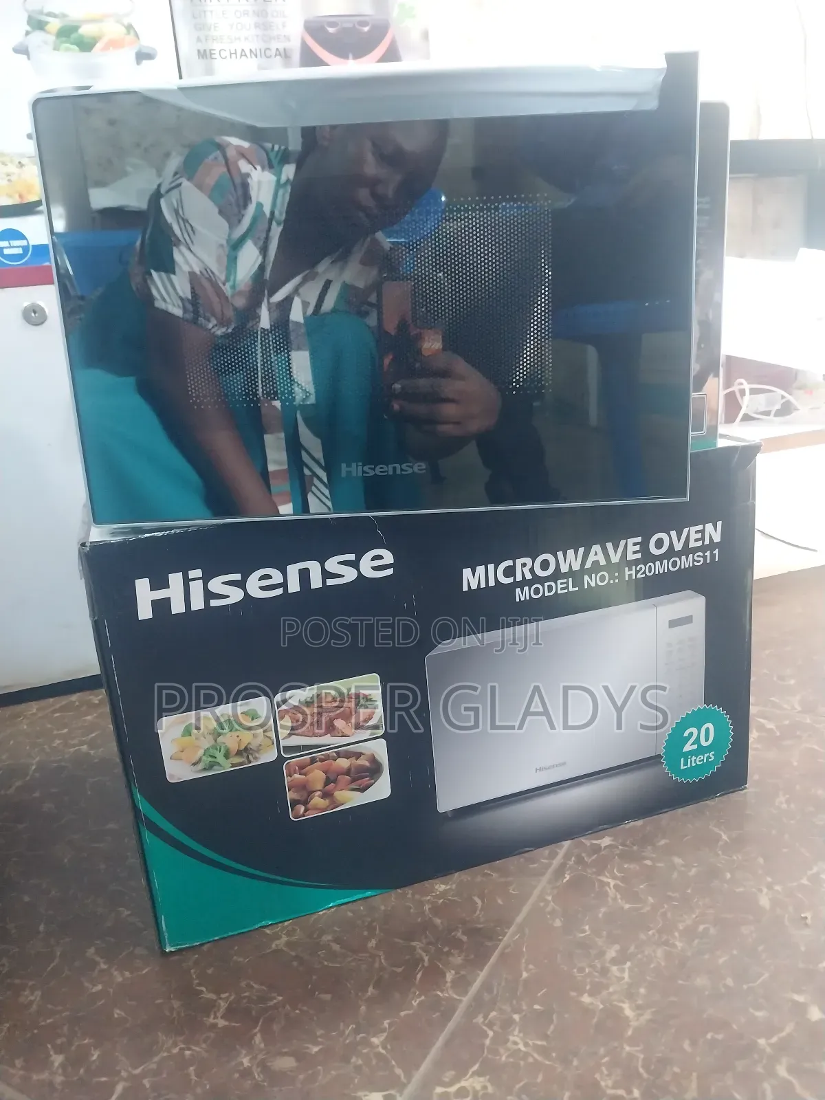 20 Litres Hisense Microwave Digital.