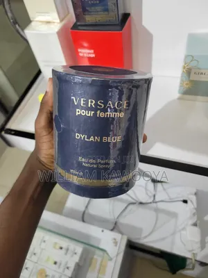 Photo - Versace Pour Femme Dylan Blue Eau De Parfum-Women