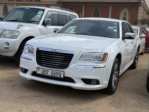 Chrysler 300C 2015 White