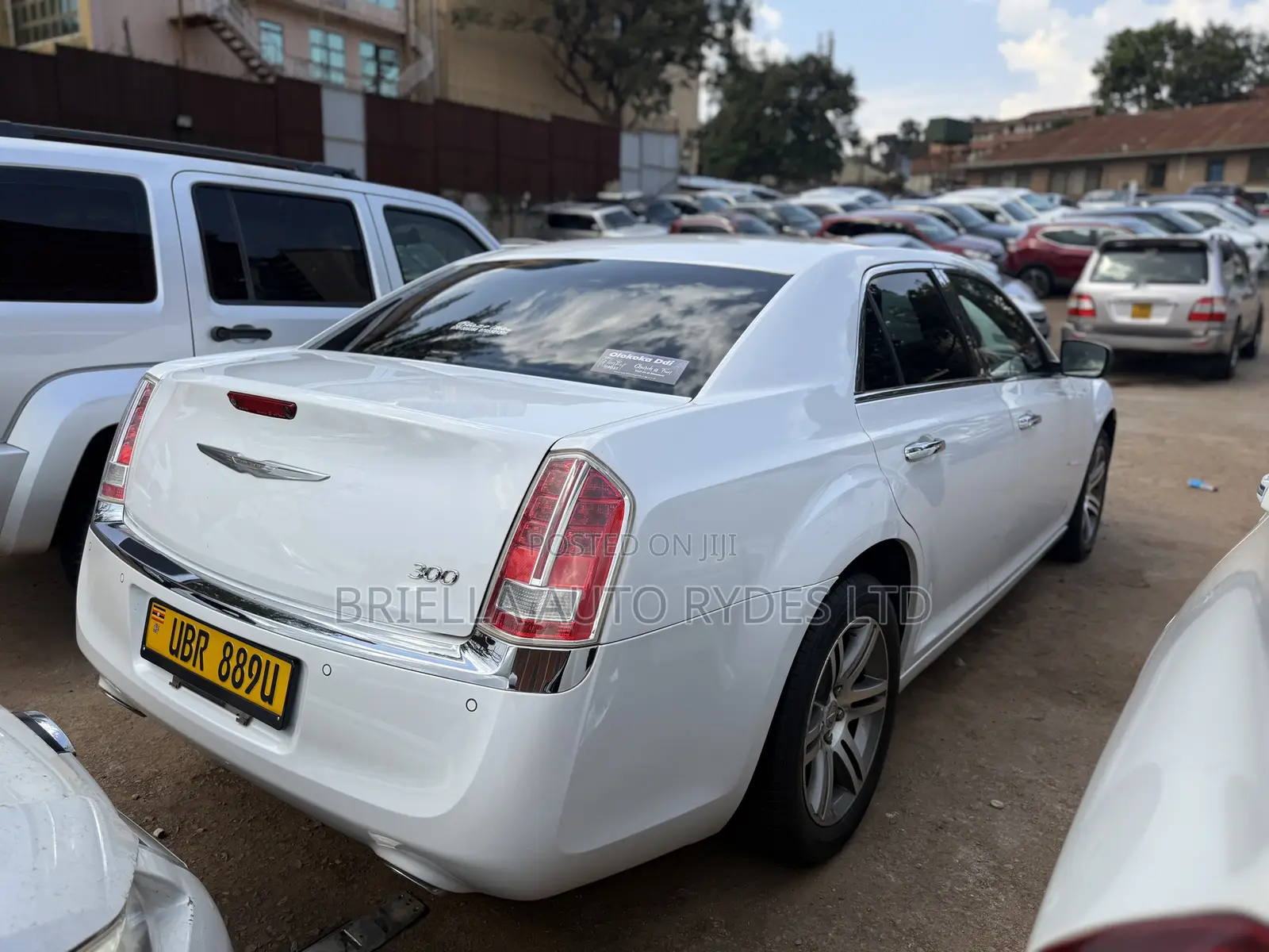 Chrysler 300C 2015 White