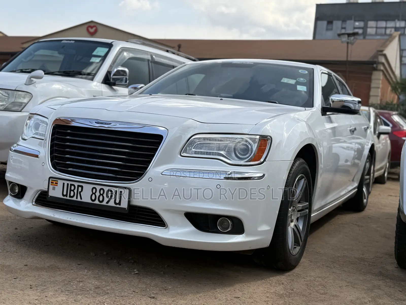 Chrysler 300C 2015 White