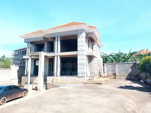 Furnished 4bdrm Mansion in Kira Nakwero for sale