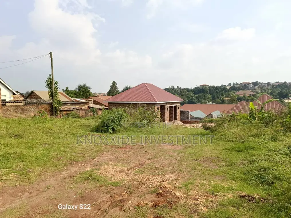 Plot for Sale 100x50ft at 18m Ugx Sentema Town Mirembe Estate