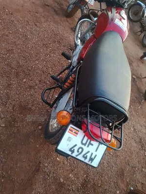 Bajaj Boxer 2023 Red