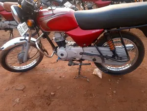 Bajaj Boxer 2024 Red