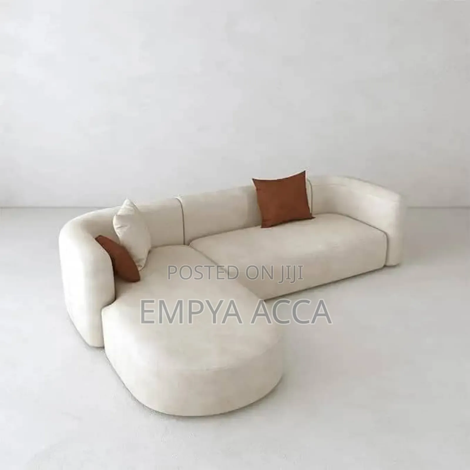 White Sofa Set Kalyango