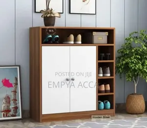 Double Whit Door Cabinet