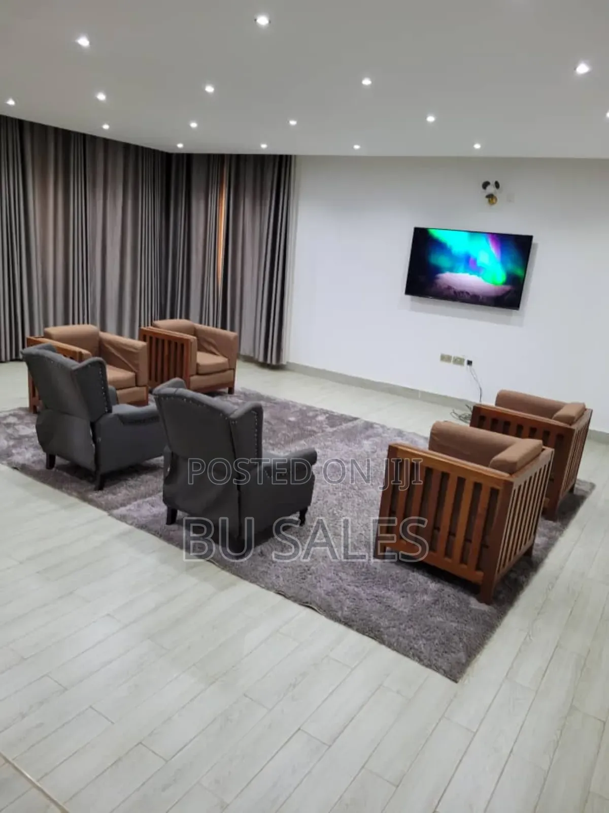 Furnished 5bdrm Mansion in Central Division for sale