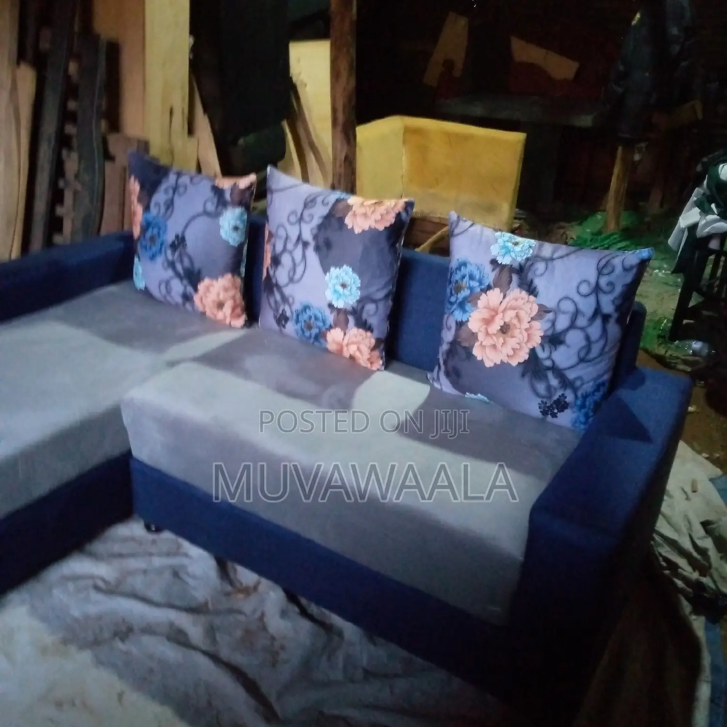 Mini L Sofa Set
