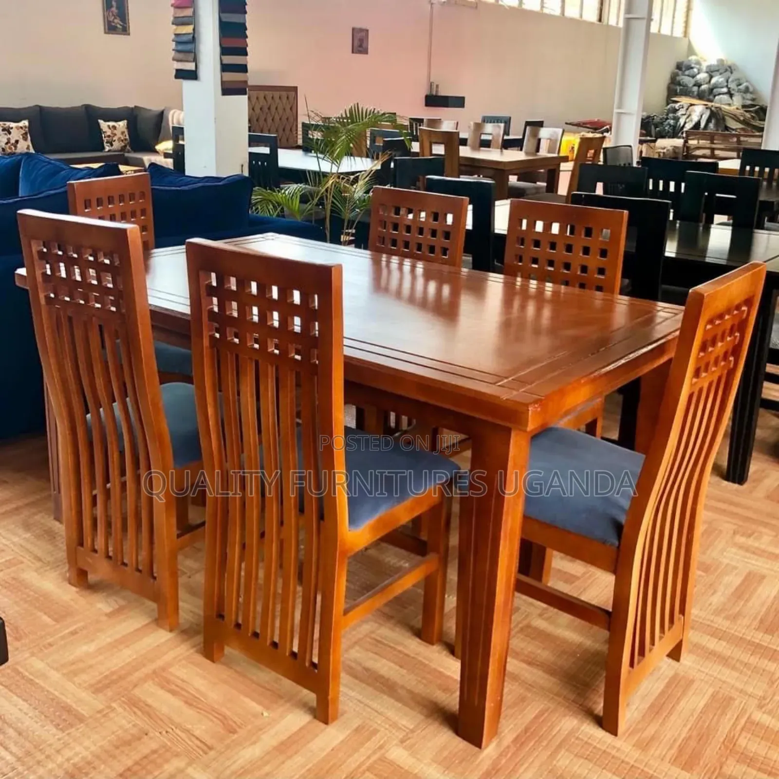 Custom Large Live Dinning Table