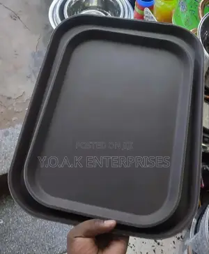 Sticky /Non Slide Serving Tray