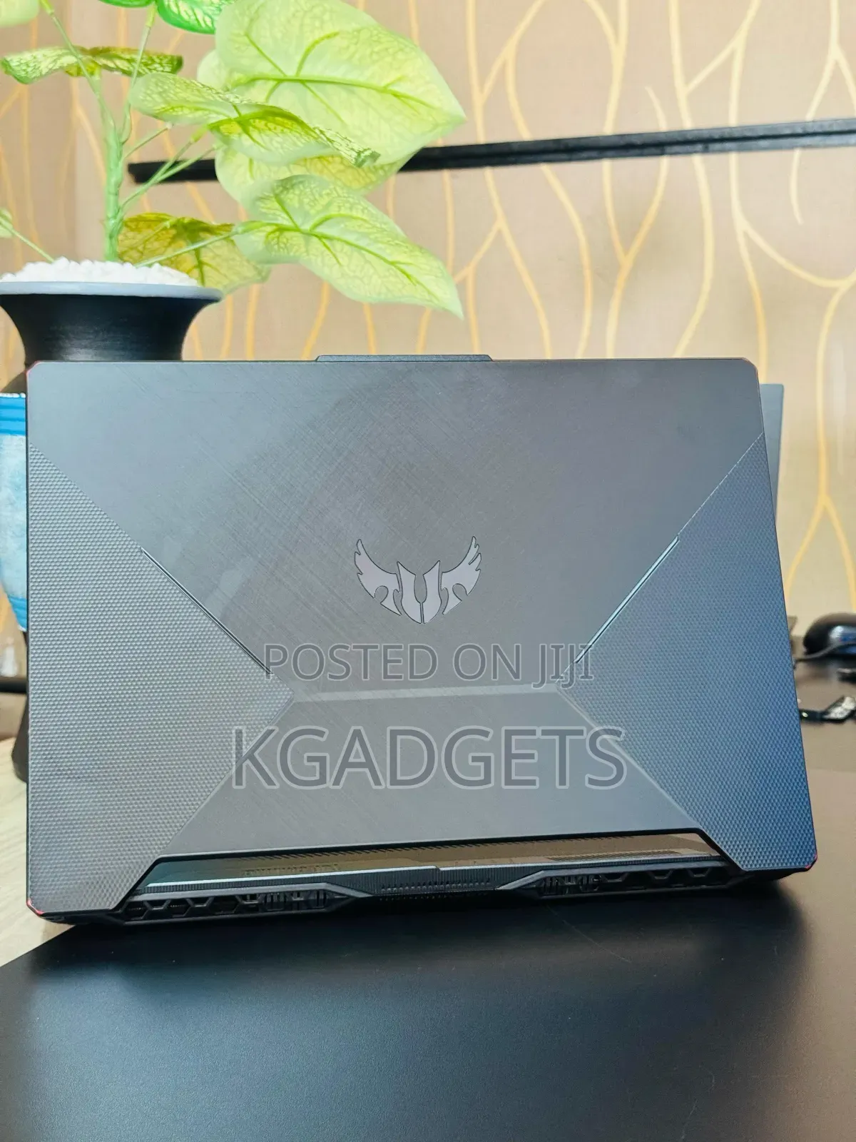 Laptop Asus TUF Gaming A15 16GB AMD Ryzen 7 HDD+SSD 512GB
