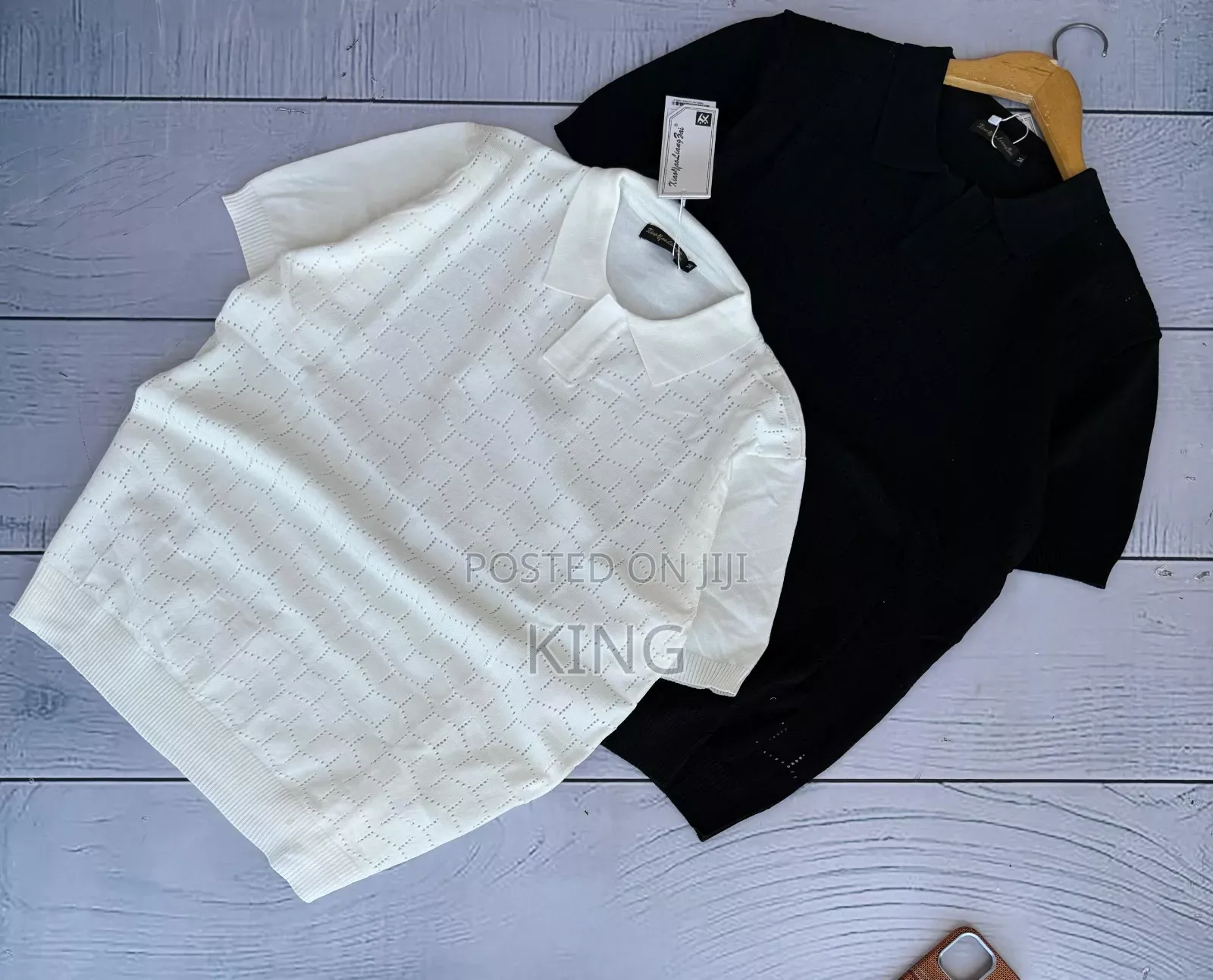 Amo Knitwear T-Shirts