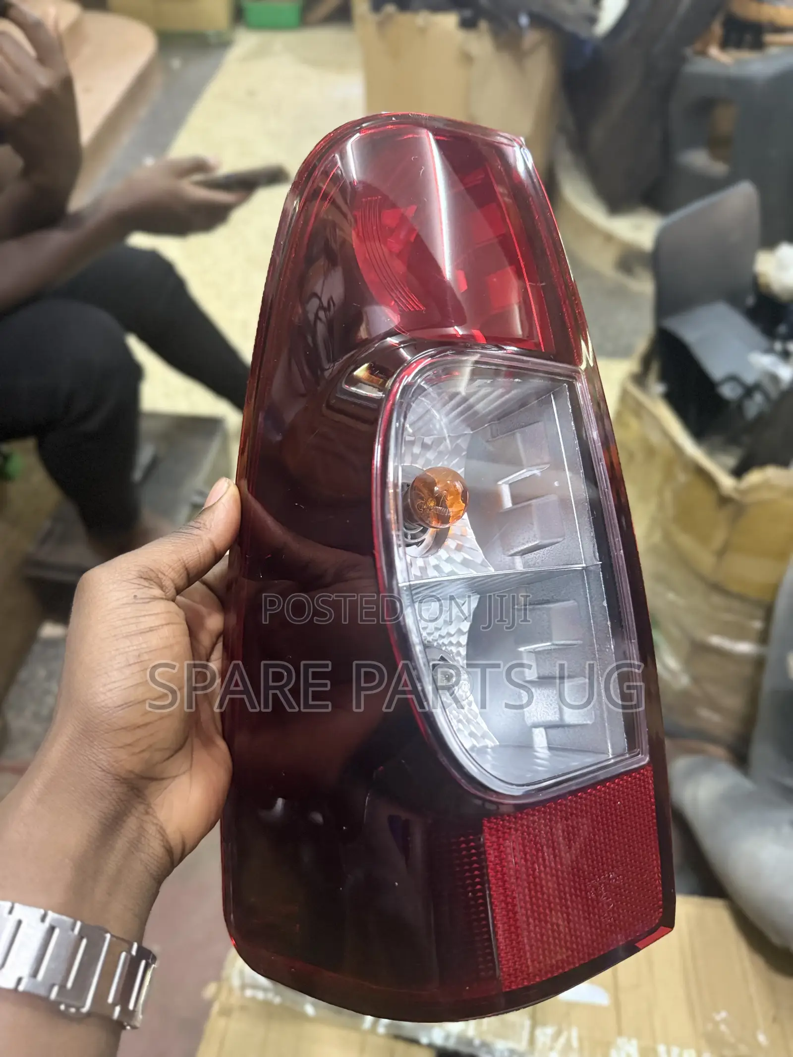 Isuzu Dmax 2006 - 2011 Rearlamp