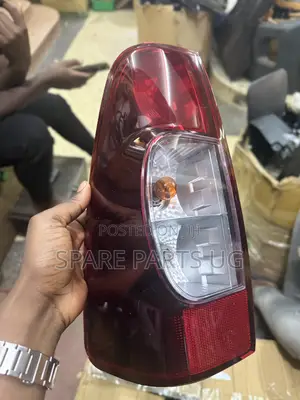 Isuzu Dmax 2006 - 2011 Rearlamp