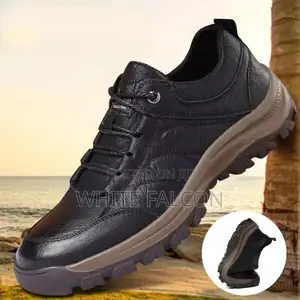 Mountaineering Leisure Sneakers,Thick Rubber Sole,Warm,Laced