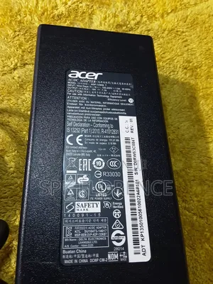 Acer Ac/Dc Adapter 19v -7.1a