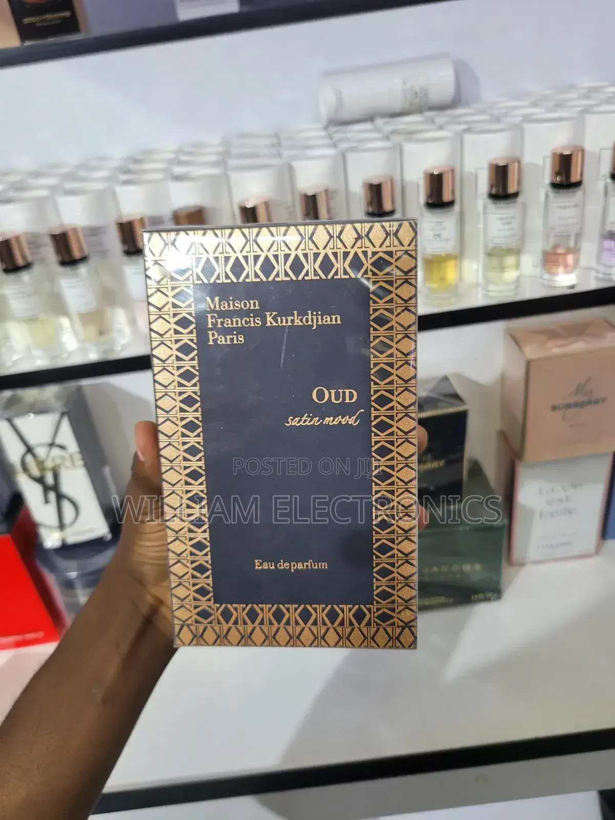 Oud Satin Mood Maison Francis Kurkdjian Perfume