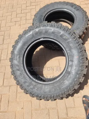 285/70r17 Mudterrian Tires for Land Cruiser V8.