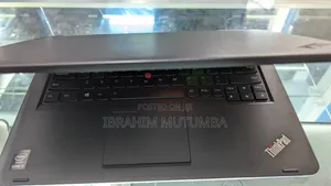 Laptop Lenovo ThinkPad Yoga 4GB Intel Core I5 HDD+SSD 500GB