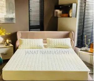 Plain Cream Waterproof Matress Protectors