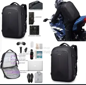 Photo - A Dedicated Laptop Sleeve With Dimensions Of 15.7 X 11