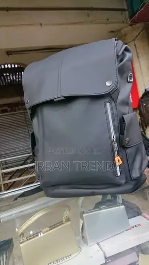 Gray 16-Inch Laptop Backpack With a Flap Closure