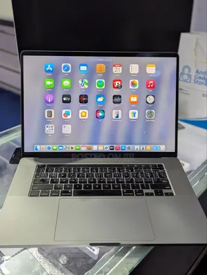 Laptop Apple MacBook Pro 2019 16GB Intel Core I9 SSD 1T