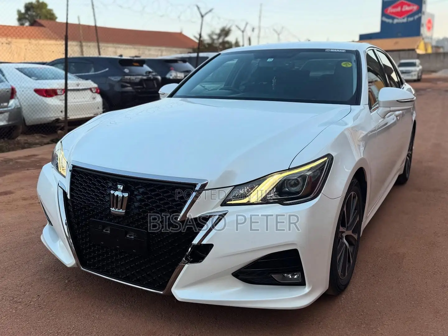 Toyota Crown 2016 White
