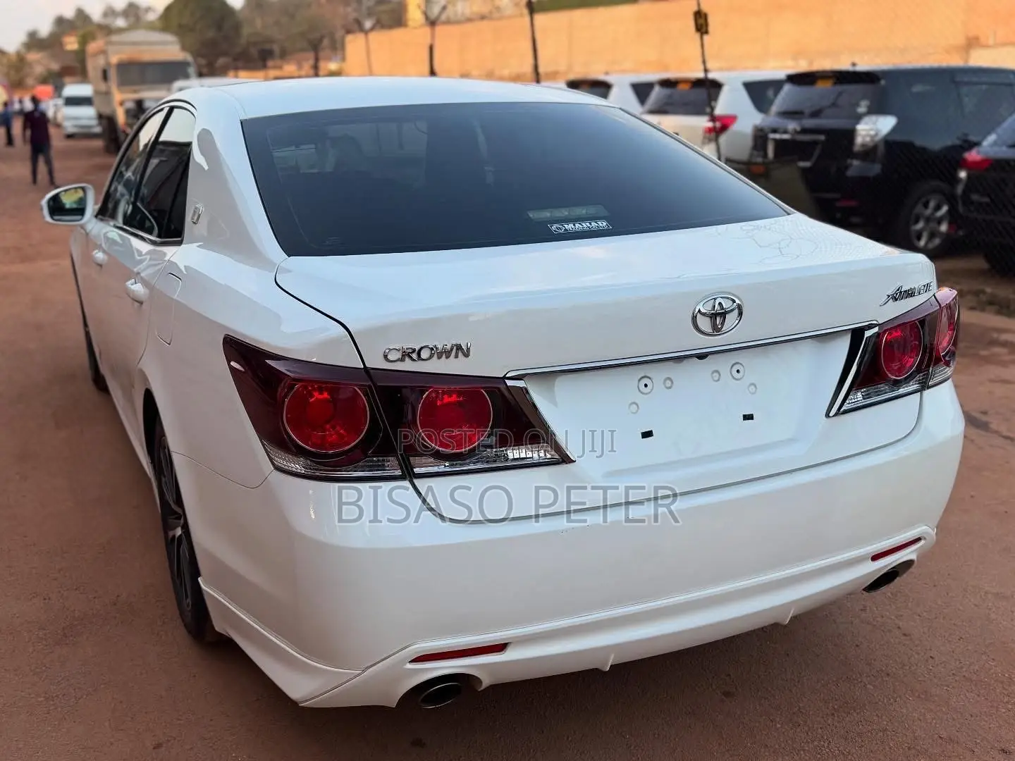Toyota Crown 2016 White