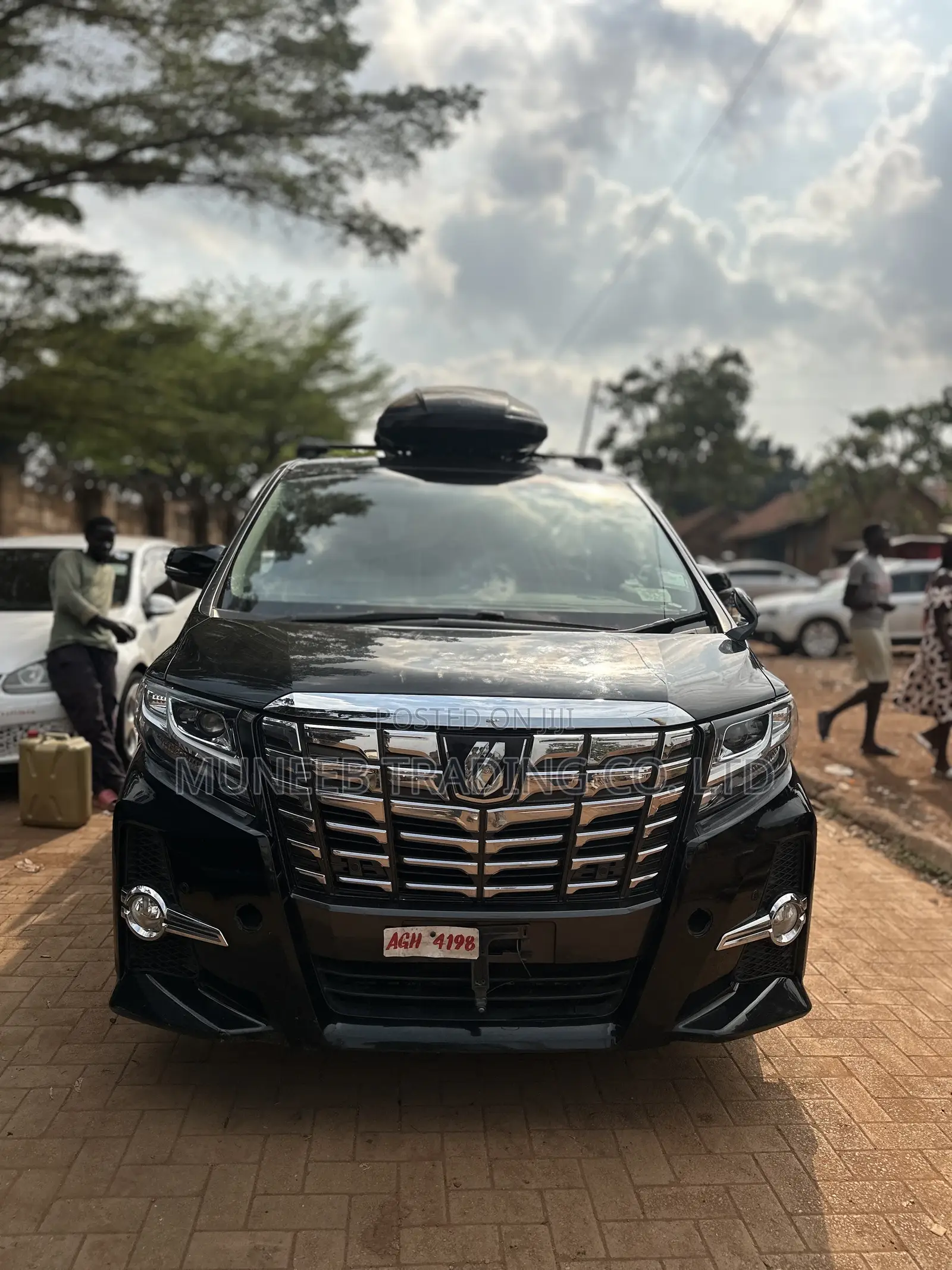 Toyota Alphard 2.5 Petrol AWD 2016 Black