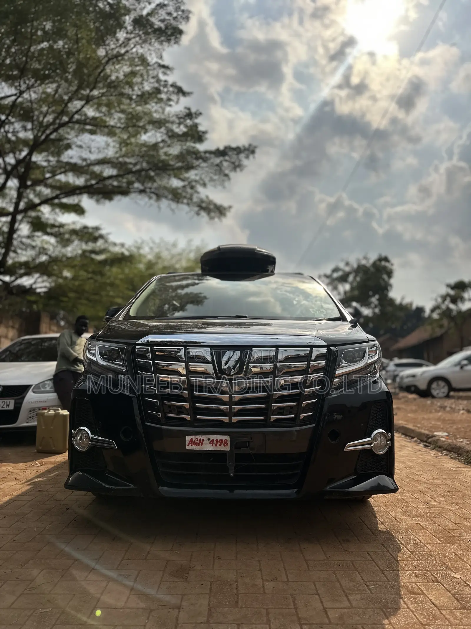 Toyota Alphard 2.5 Petrol AWD 2016 Black