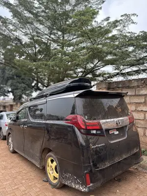 Toyota Alphard 2.5 Petrol AWD 2016 Black