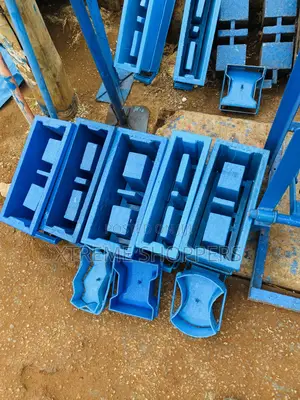 All Size Moulds / Wholesale Price/ Concrete Blocks Mould Che