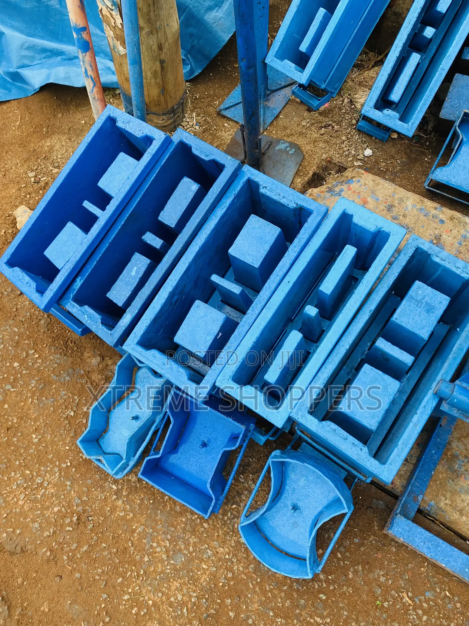 Concrete Block Moulds, Chap / All Sizes Provided