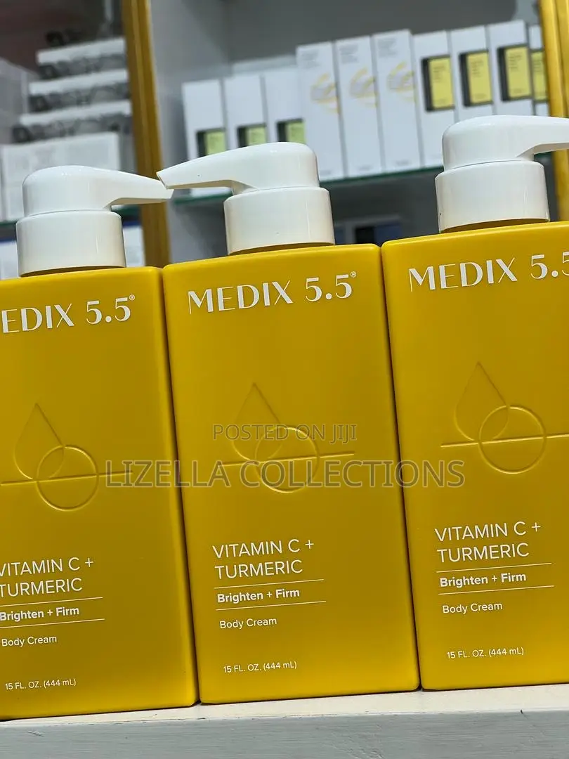 Medix 5.5 Vit C + Turmeric Lotion Moisturizer (Brighten Skin