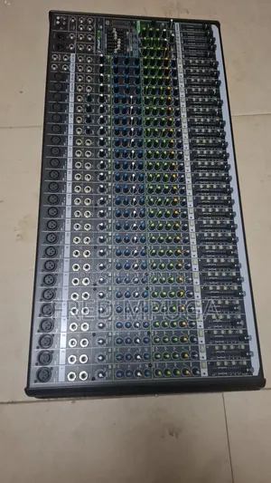 Mackie Mixer Pro Fx30v2