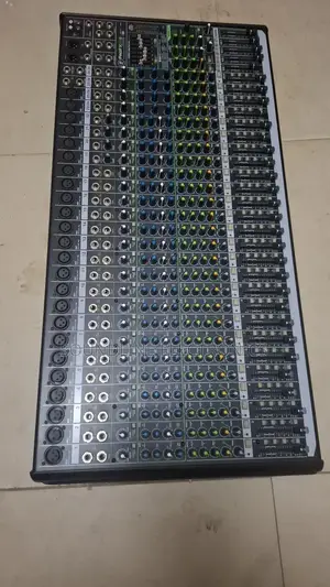 Mackie Mixer Pro Fx30v2