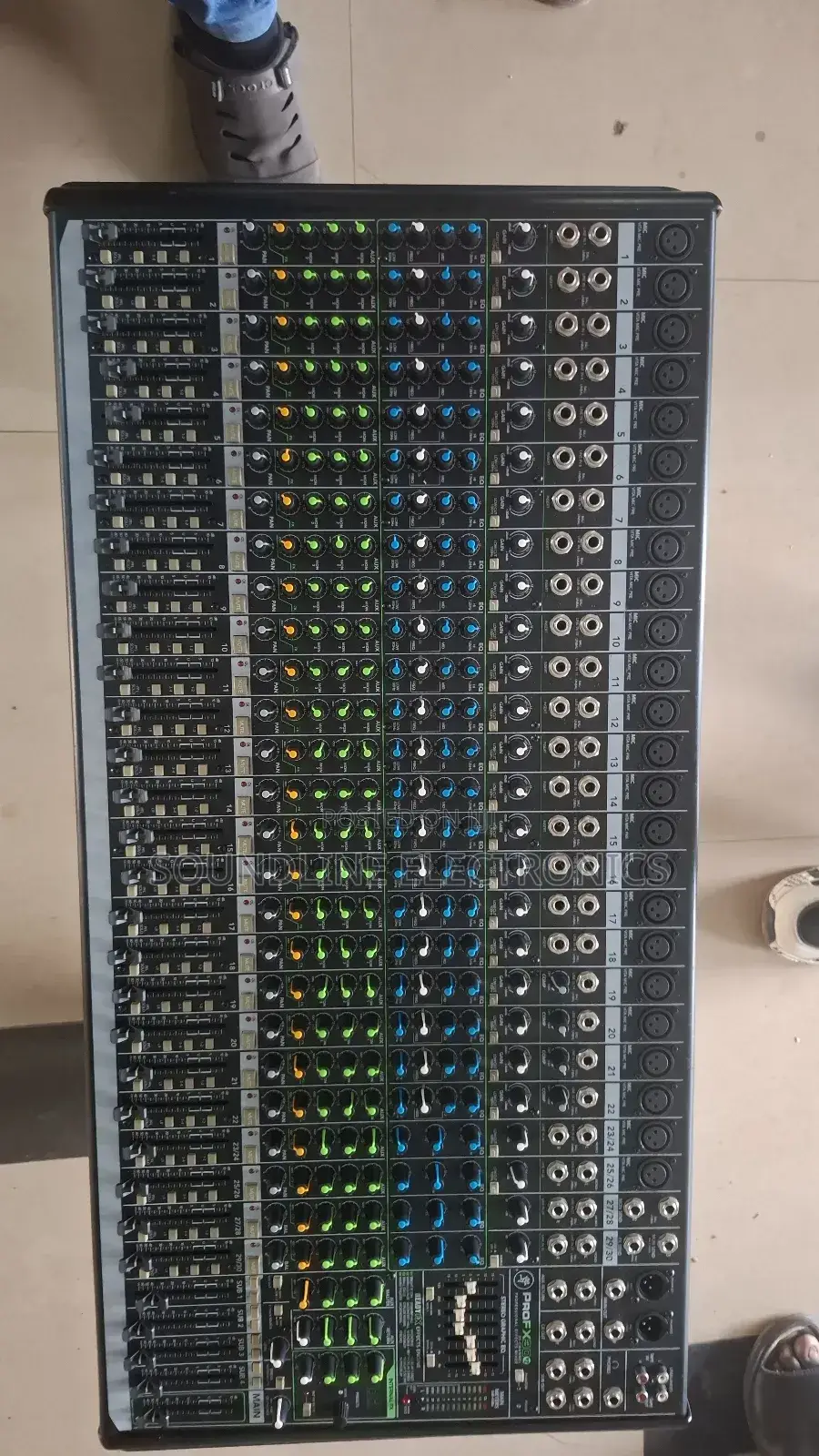 Mackie Mixer Pro Fx30v2