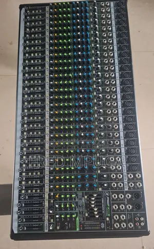 Mackie Mixer Pro Fx30v2