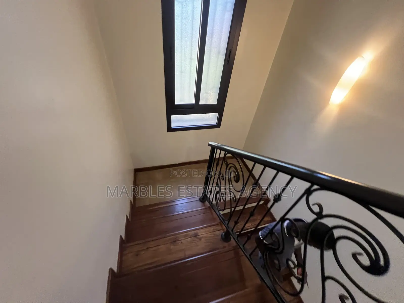 Furnished 4bdrm Townhouse / Terrace in Naguru, Central Division
