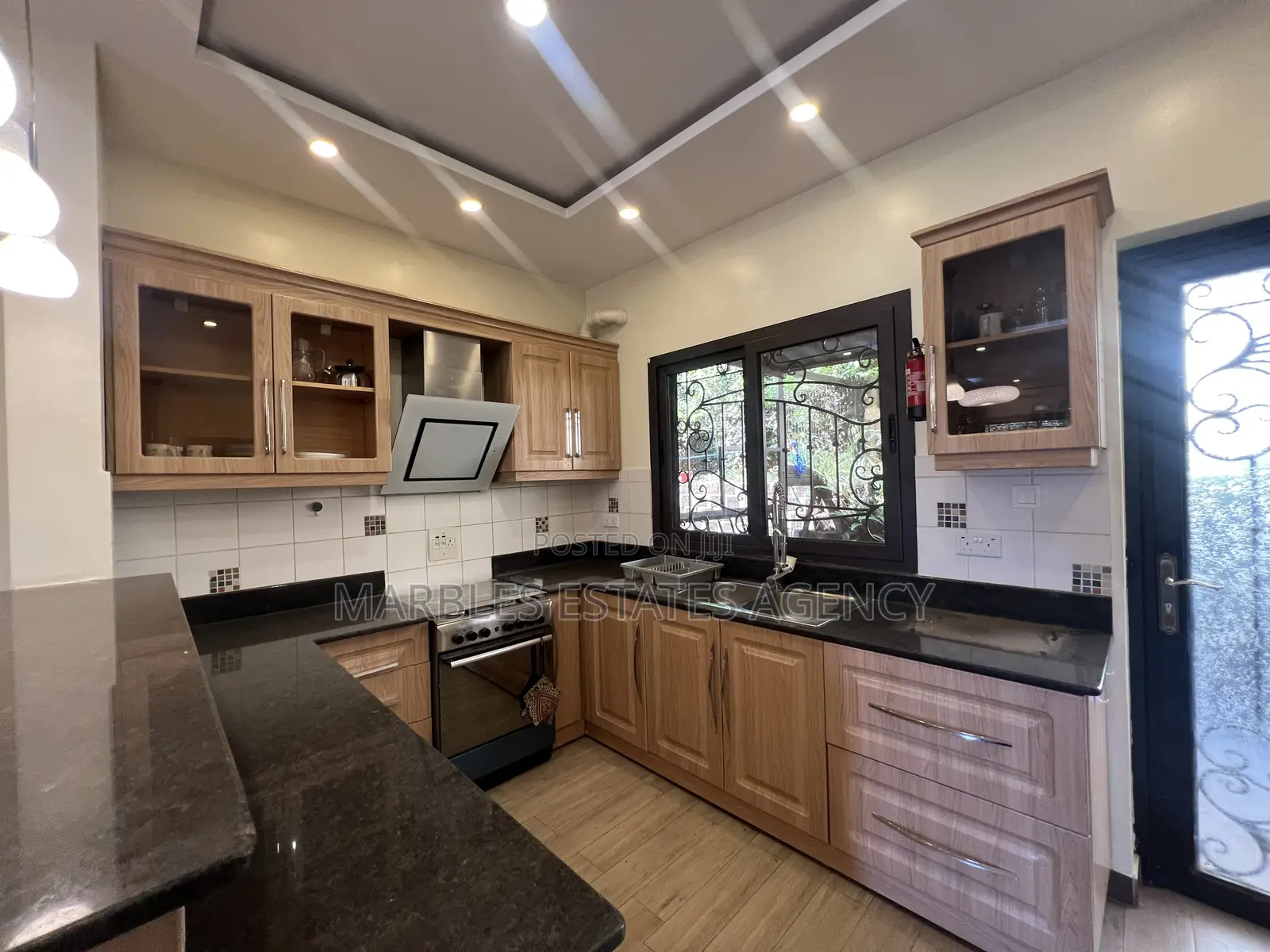 Furnished 4bdrm Townhouse / Terrace in Naguru, Central Division