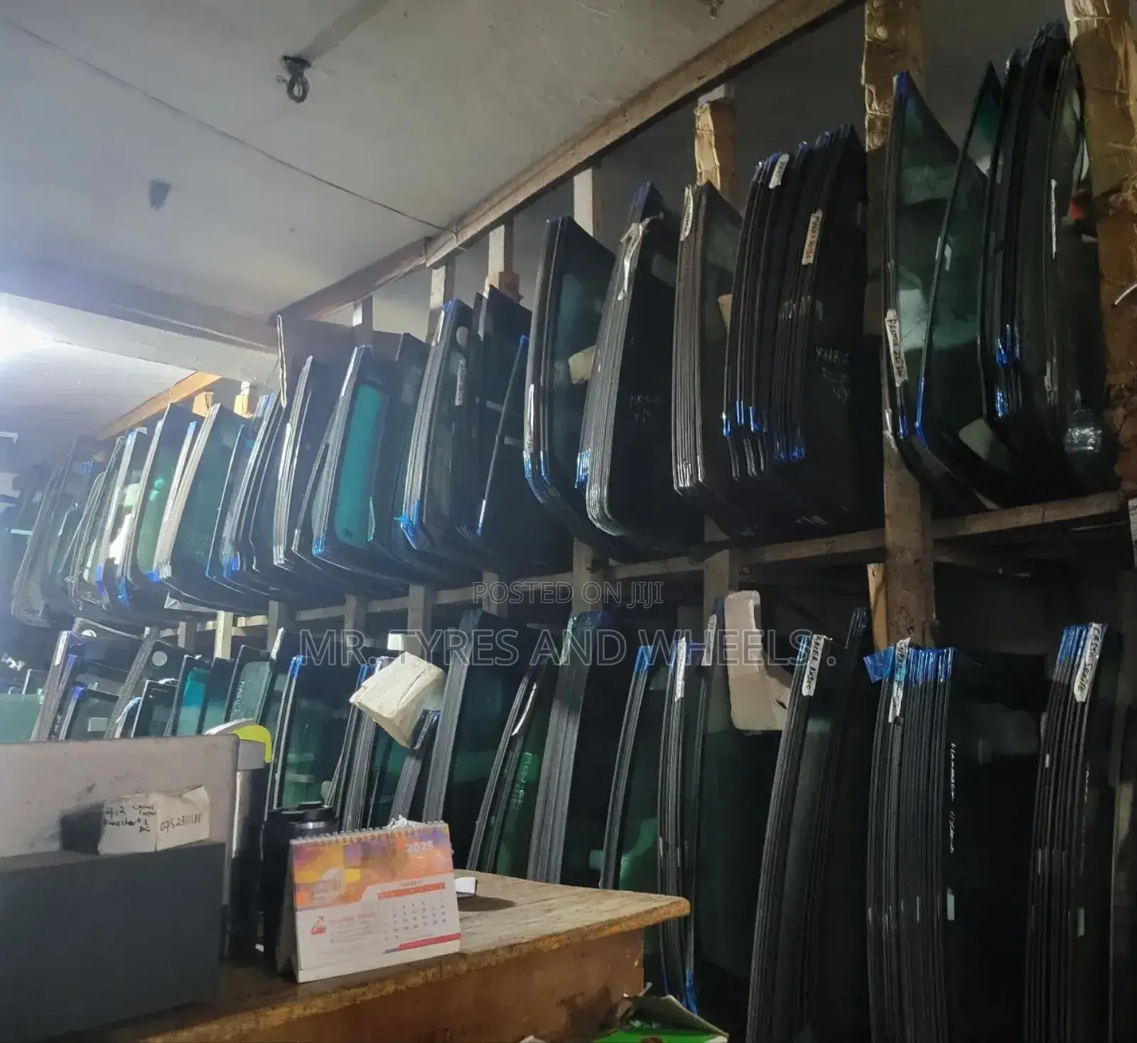 Car Windscreens for Any Car It's Available Now Just Contact