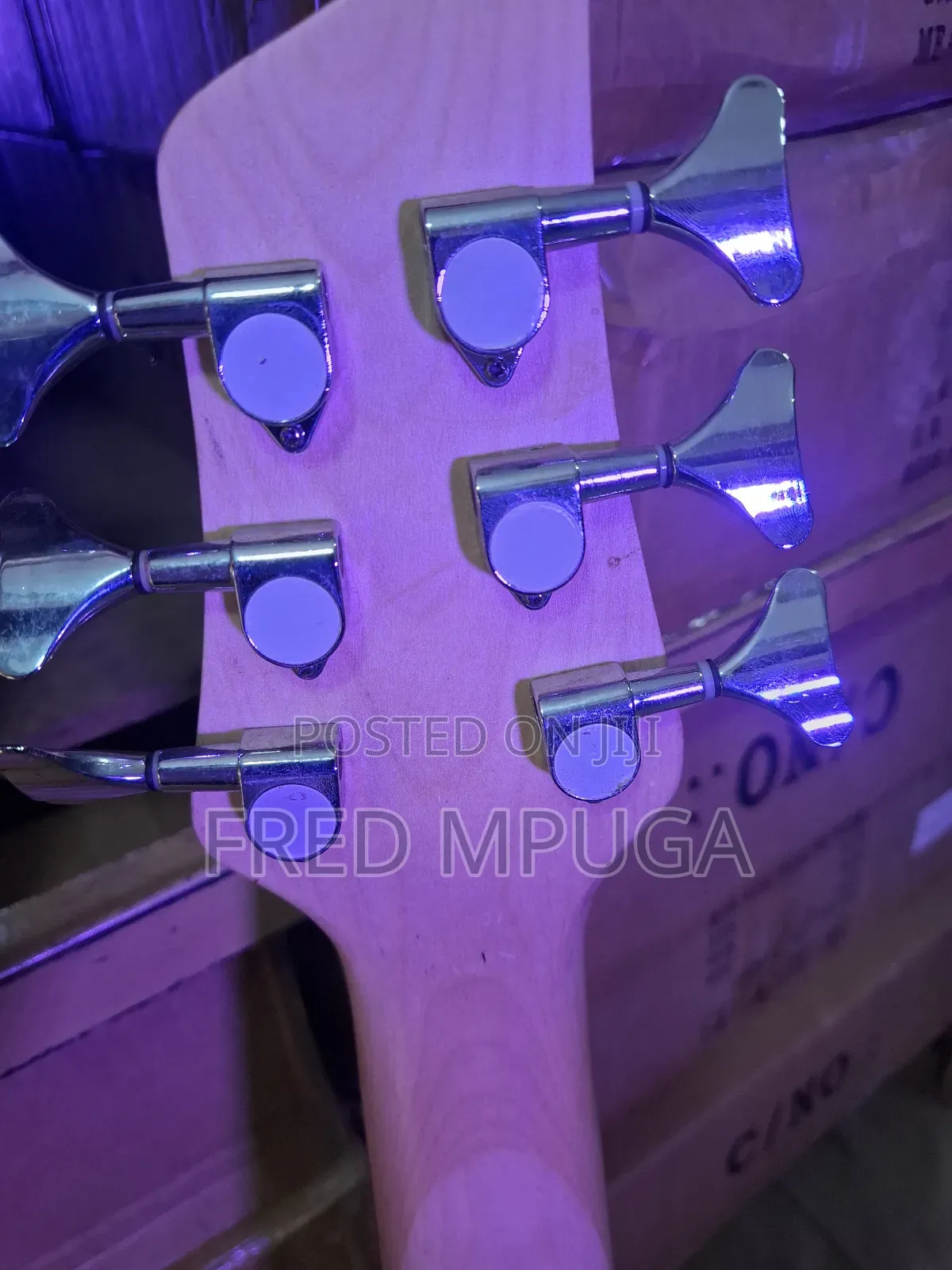 Bass Guitar 6 Strings