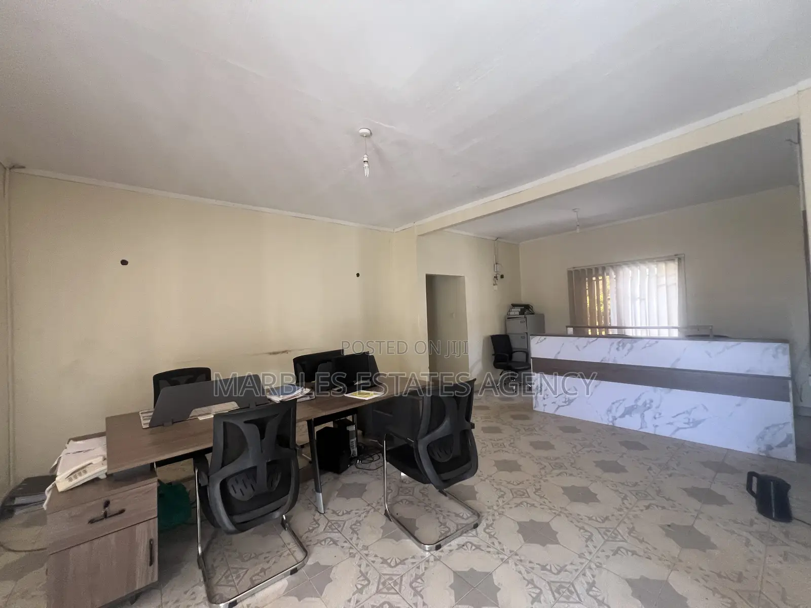 Office Space for Sale Located on Kanjokya Street, at $1.4m